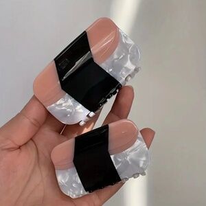 Spam Musubi Claw Clip